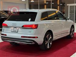 اودي Q7